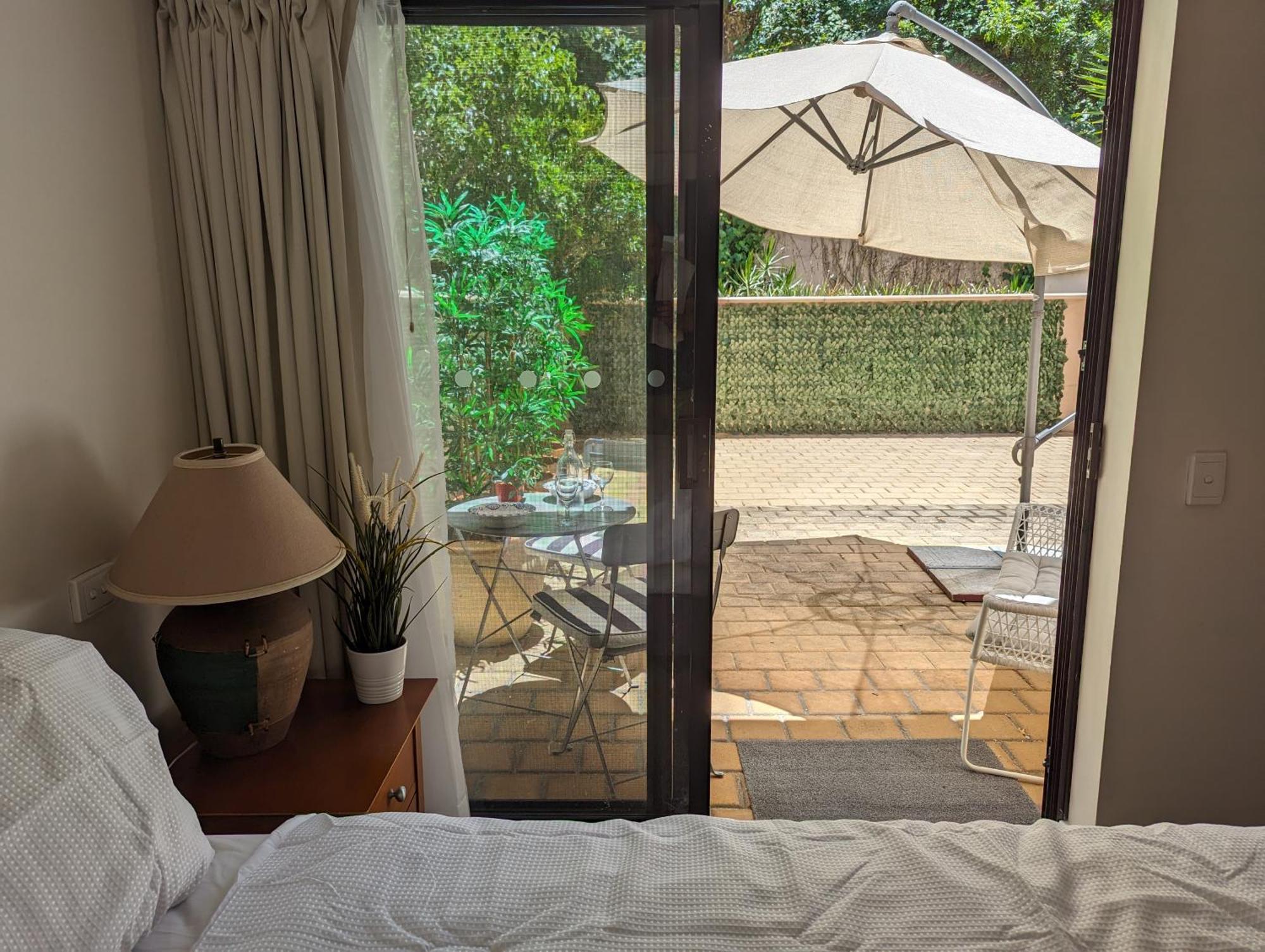 Lovely City Apartment With Private Courtyard, Pool, Free Parking, Gym Perth Kültér fotó
